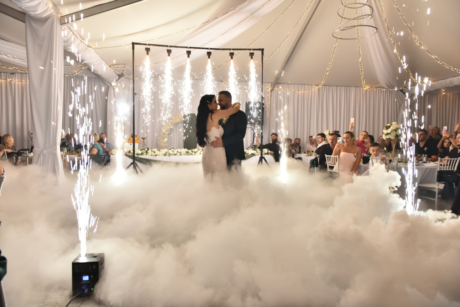 DD EFEKTI (Niski dim, prskalice, balon eksplozija) fotografija 2