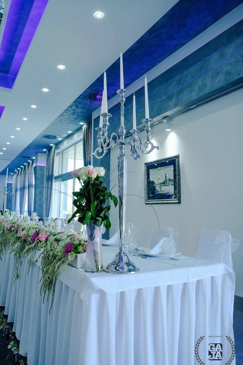 Svečani salon Krin 8